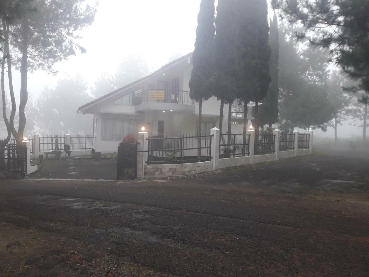 למבאנג Villa 5Cemara מראה חיצוני תמונה
